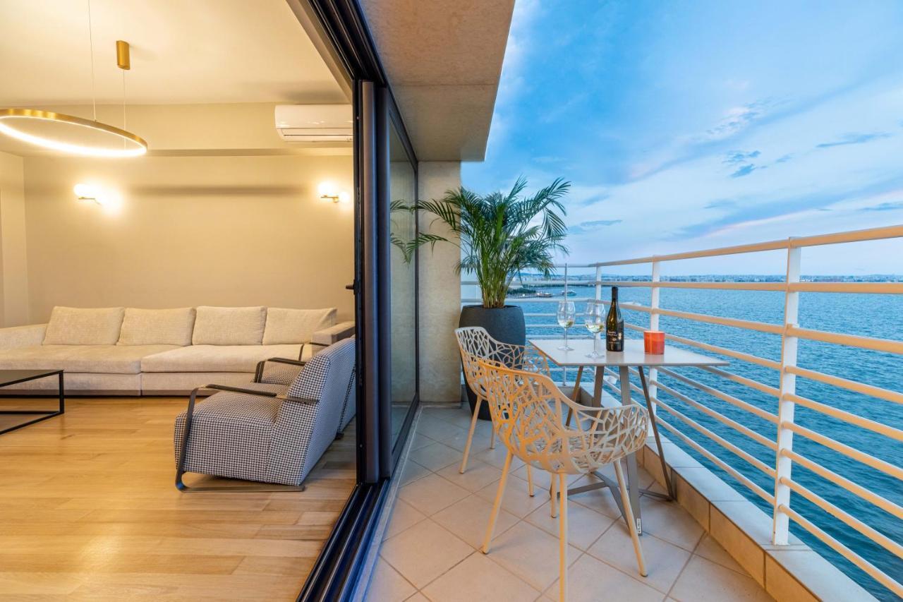 Iconic Salonica Suite Seafront Экстерьер фото