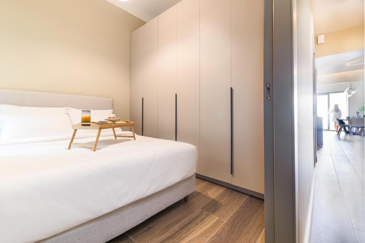 Iconic Salonica Suite Seafront Экстерьер фото